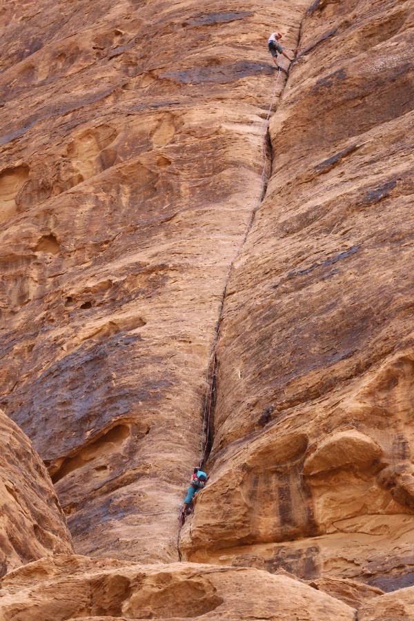 Arena Desert Camp & Adventurers Wadi Rum Exterior foto